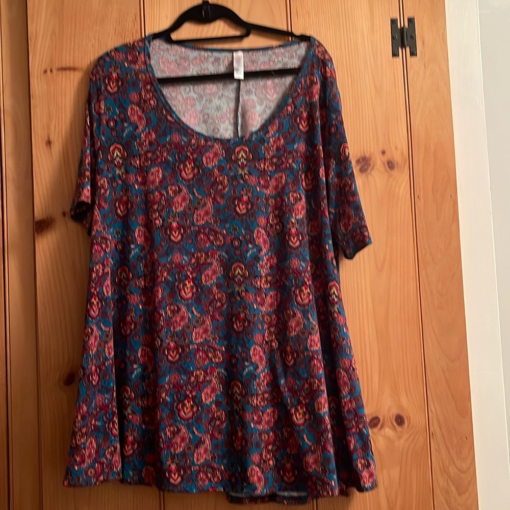 LuLuRoe Paisley top